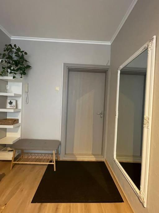 公寓 Cozy Close To Airport *